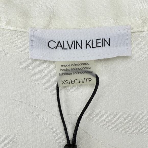 NWT CALVIN KLEIN Floral Ruffle Flutter Sleeves Button Up Top Sz XS Ivory White - Picture 5 of 6